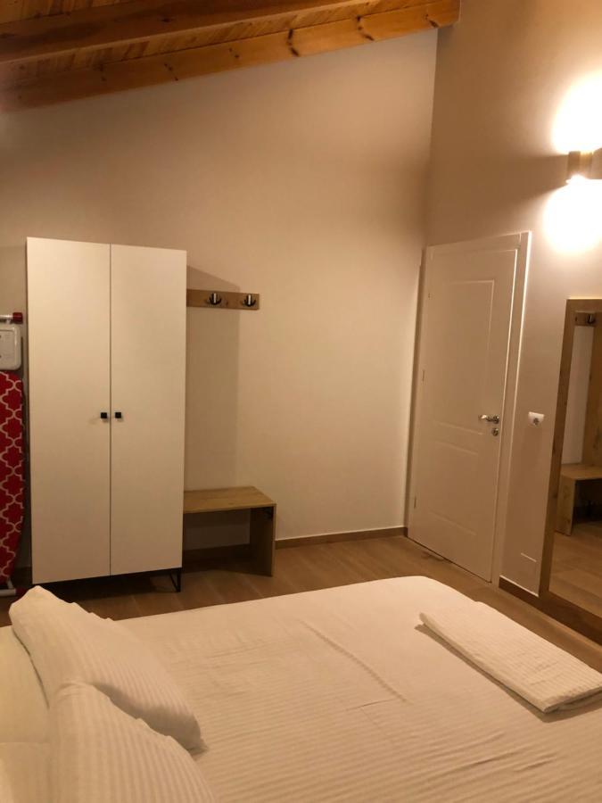 Amazing Familiar Apartments And Rooms Sarandë Buitenkant foto