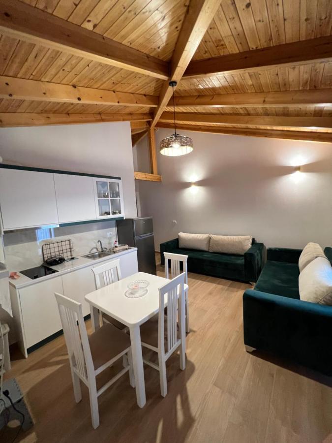 Amazing Familiar Apartments And Rooms Sarandë Buitenkant foto