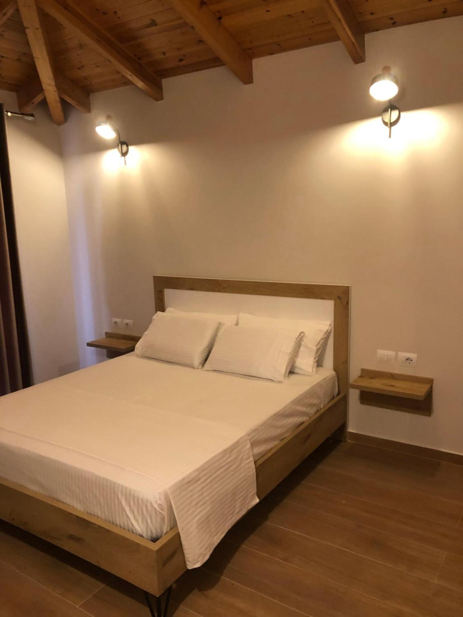 Amazing Familiar Apartments And Rooms Sarandë Buitenkant foto