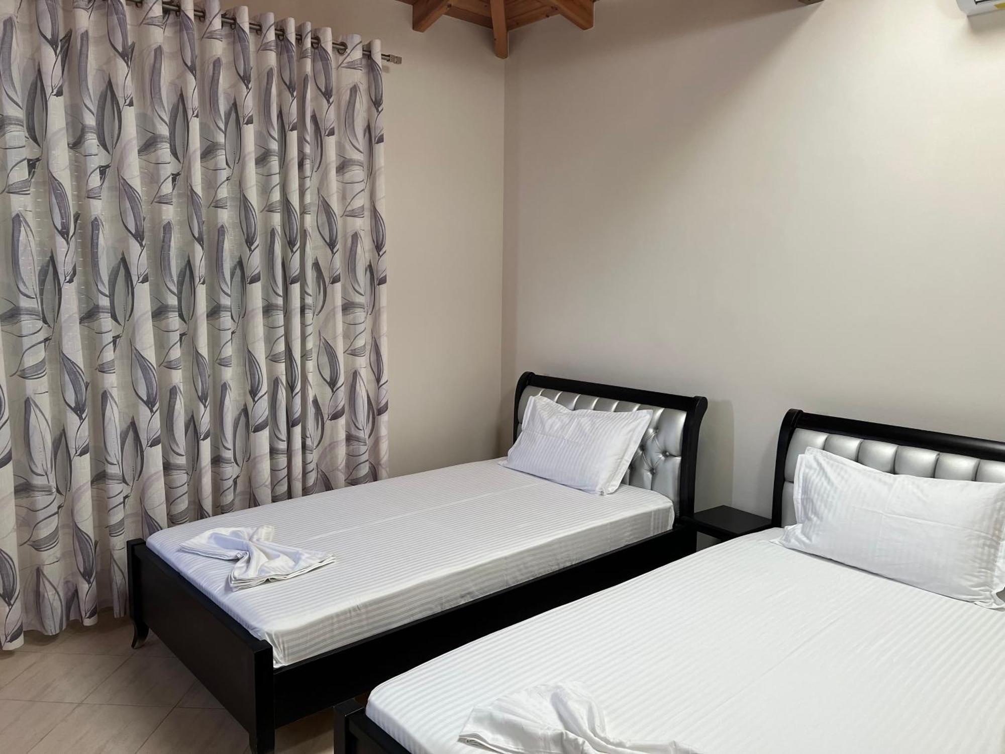 Amazing Familiar Apartments And Rooms Sarandë Buitenkant foto